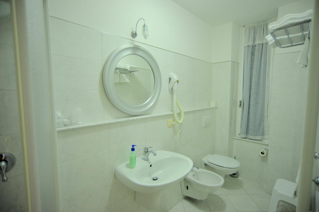 Affittacamere Agata Levanto Exterior photo